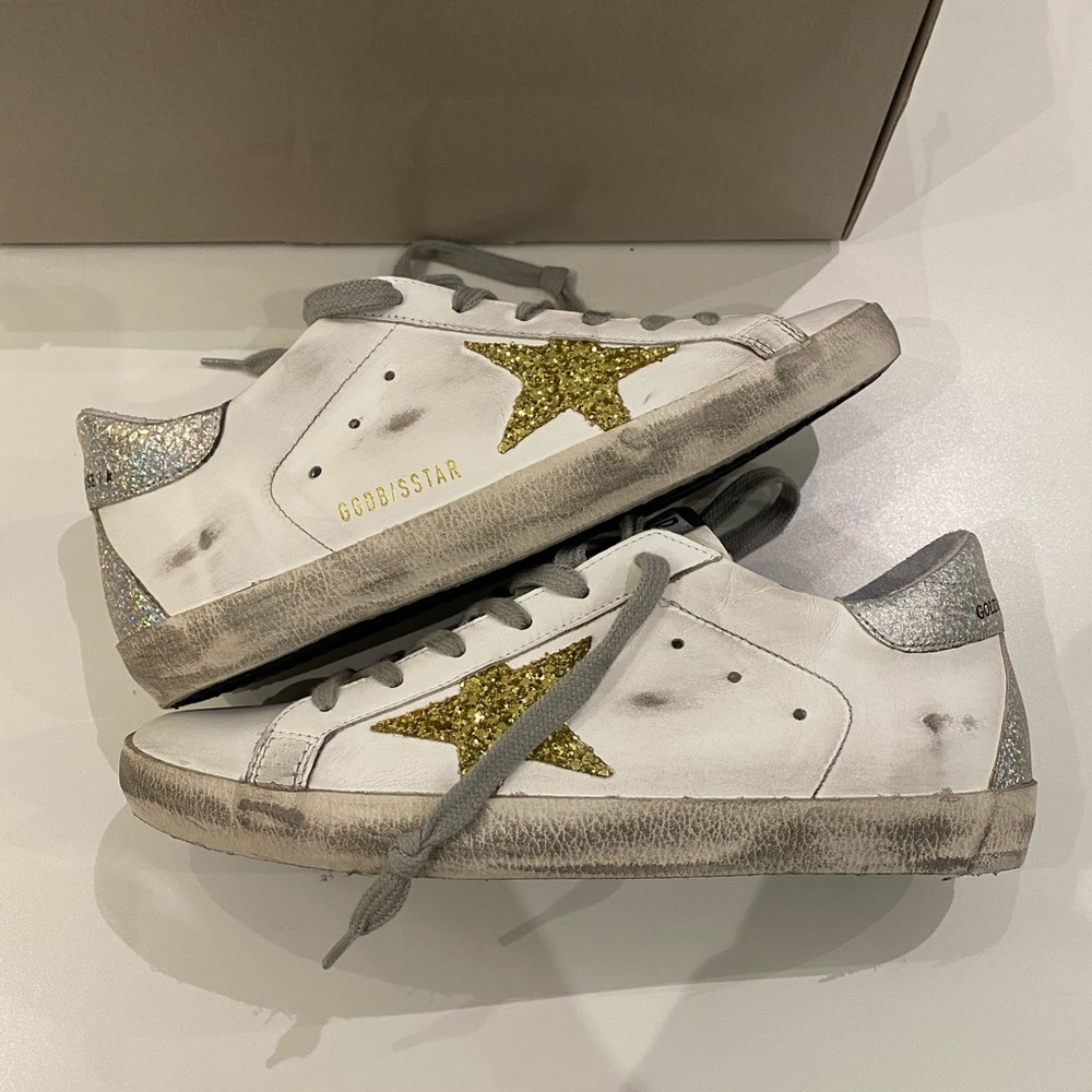 Golden Goose Superstar White Leather/Gold/Silver - Picture 1 of 10